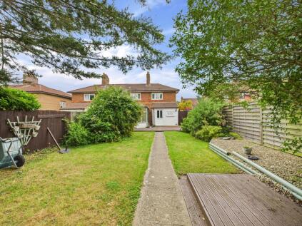 Blenheim Close, Thame Road, Longwick, Princes Risborough, Buckinghamshire