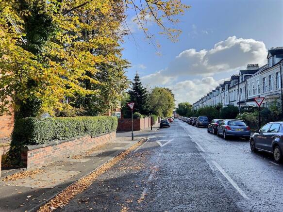 leafy Jesmond 