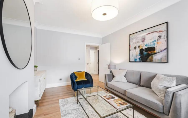 86 albion 2 19.08.png