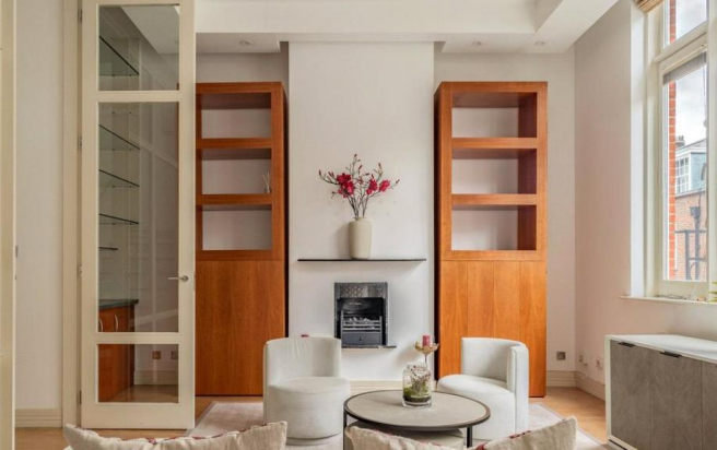 4 - 19 hyde park square 3 09.10.png