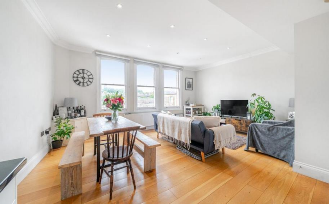 16 sutherland 1 04.11.png