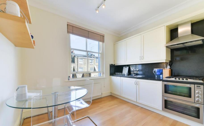 p02 Waterdale Manor 1 14.11.png