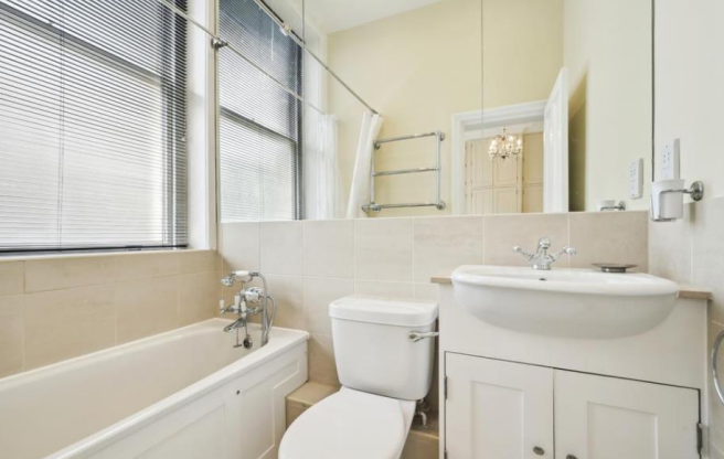 31 clifton court 3 25.11.png