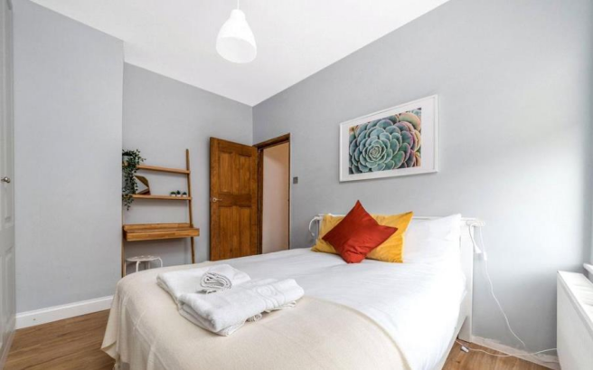 120 montagu mansions 3 24.11.png