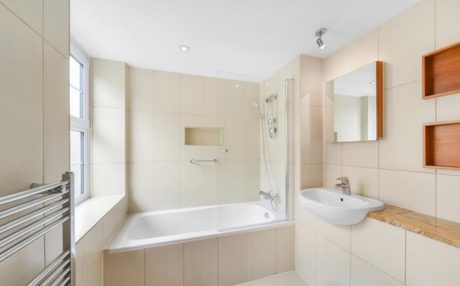 45 annes court 3 22.01 .png