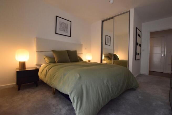 Flat 10 Grand Court wardrobes