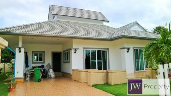 3 bedroom house  for sale in Hua Hin Thailand 