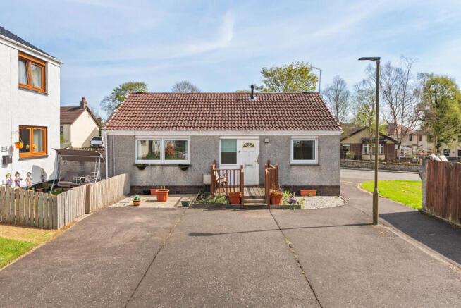 32 Quarry Road 01