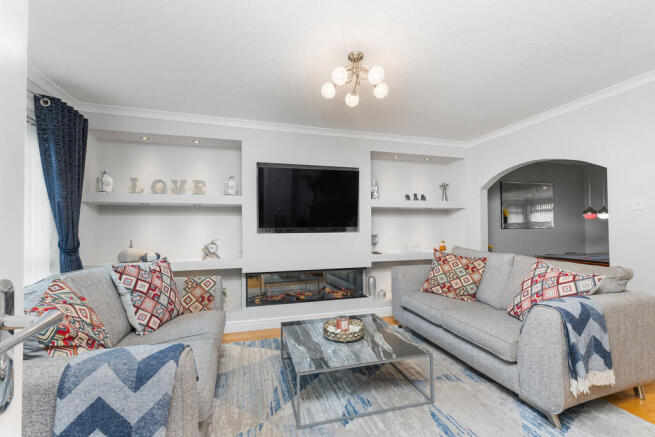 33 Birkdale Park ...