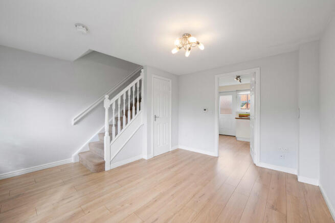 5 Renton Drive 05