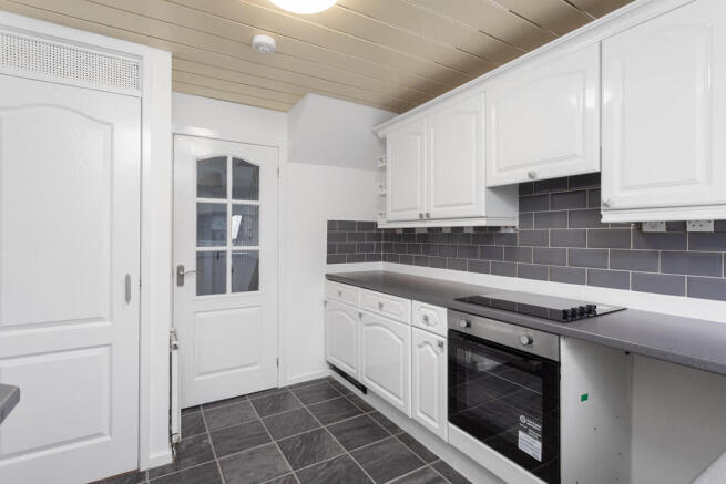 71 Burnside Cresc...