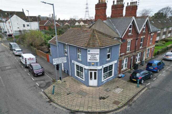 1 Richmond Terrace, Avonmouth BS11 9EW | Freehold 