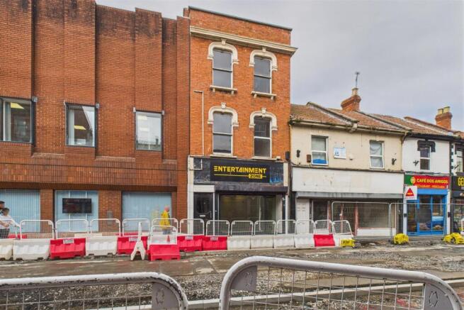 15 Eastover, Bridgwater, Somerset TA6 5AG | Freeho