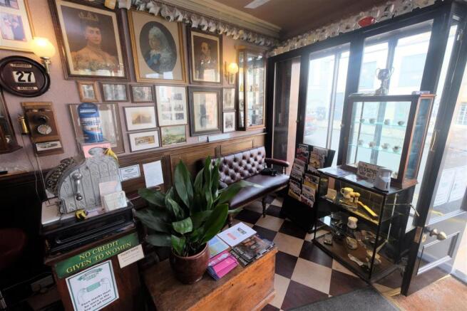 Hollis Morgan Auctions