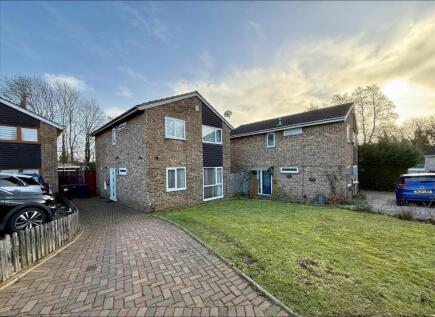 Rickyard Road, The Arbours, NN3 3RR