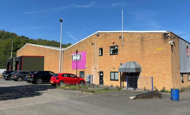 Unit 1 Kingfisher Business Park.jpeg