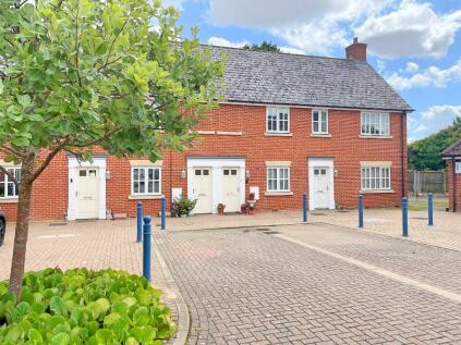 Church Mews, TIPTREE