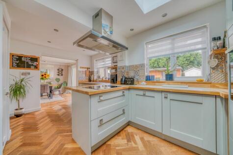 Meadowland, Christchurch, BH23