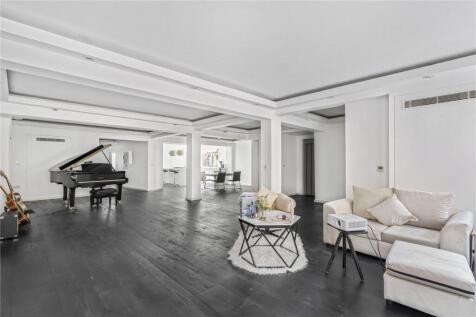 Princelet Street, Spitalfields, E1