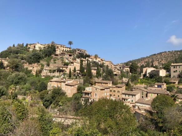 Deia-village-Mallorca