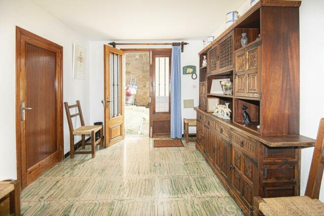 TOWNHOUSE FOR SALE IN THE HEART OF POLLENSA 