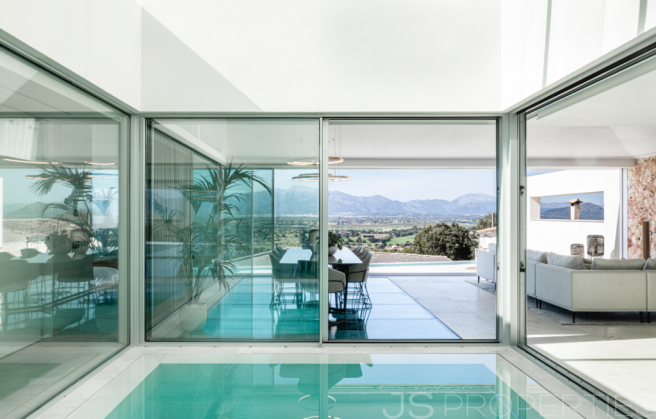 SPECTACULAR HIGH TECH MODERN VILLA WITH INCREDIBLE VIEWS FOR SALE IN COSTITX