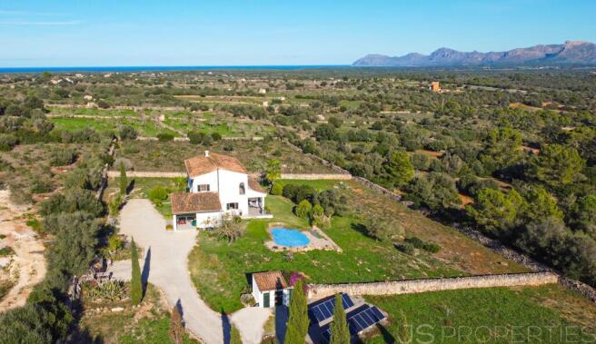Dream Finca with Panoramic Views near Santa Margalida