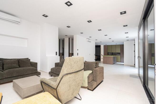 Exclusive Fully Renovated Villa in Prime Location of Costa de la Calma