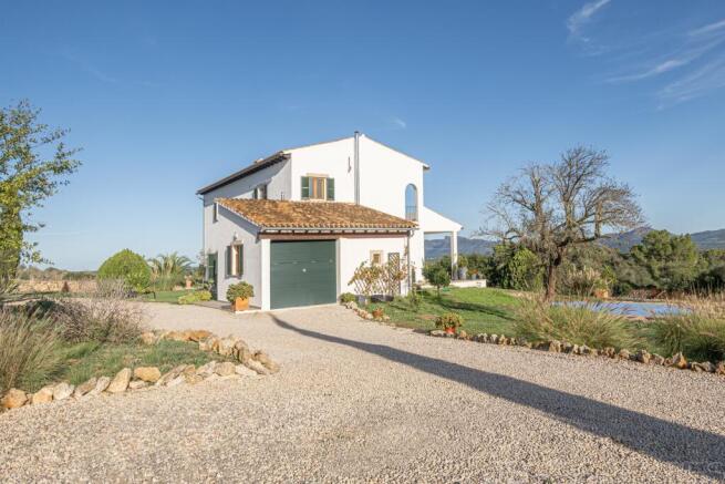 Dream Finca with Panoramic Views near Santa Margalida