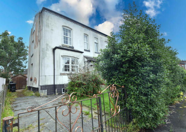 Three Bedroom Semi Detached with a Loft Room