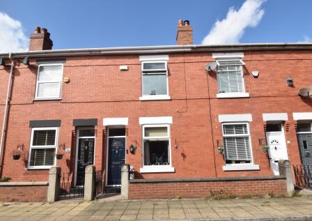 Albert Avenue, Urmston, M41