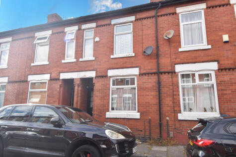 Hampton Road, Urmston, M41