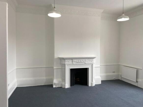 Suite 8.jpg