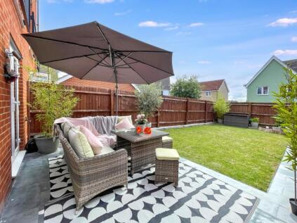 Hedge Sparrow Road, Stowmarket, IP14