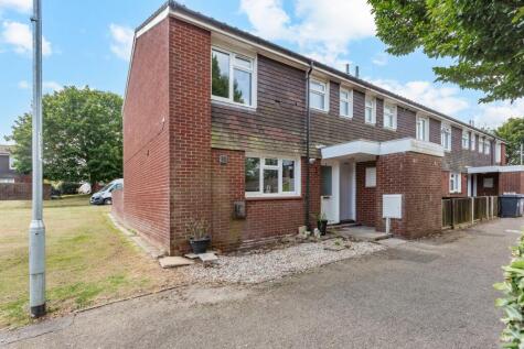 Lucknow Close, Burgoyne Heights, CT15