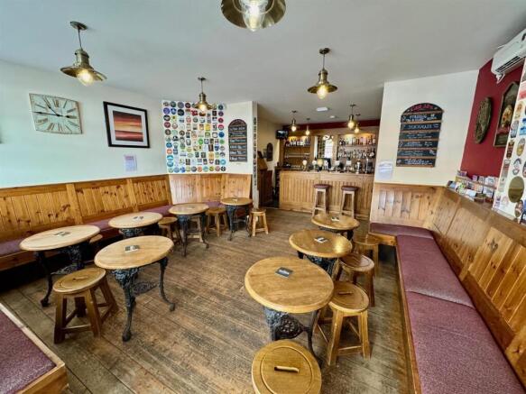 Bar front 3.jpg