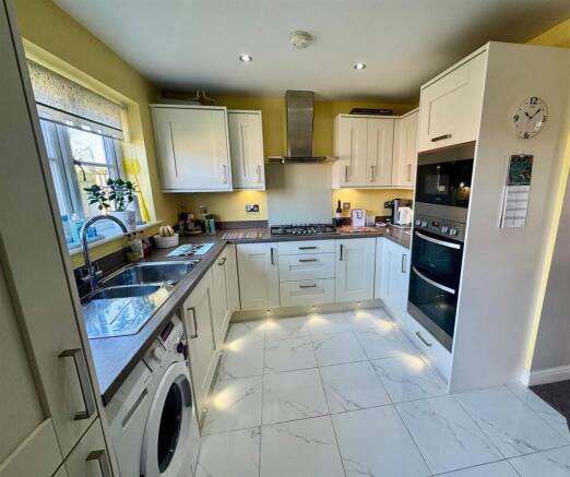 Kitchen - diner 5.jpg