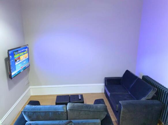 Flat 3 Eslington Roa