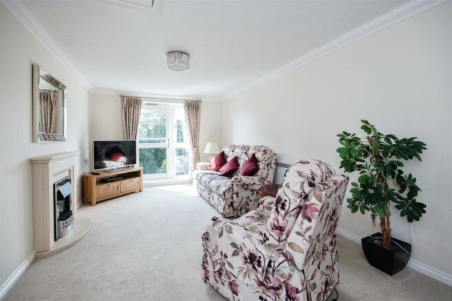 Living Room.jpg