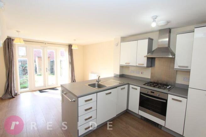 Lounge / Kitchen