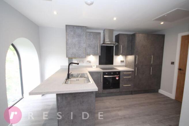 Apartment Seven - Living Kitchen