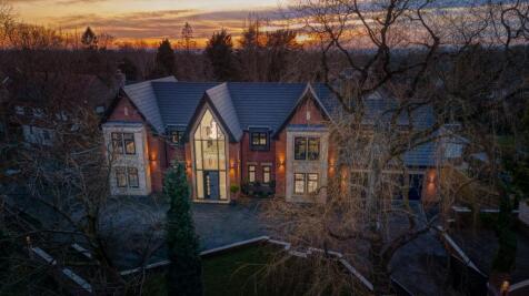 The Dingle , Gee Cross