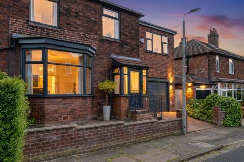 Carlton Avenue, Romiley, Stockport