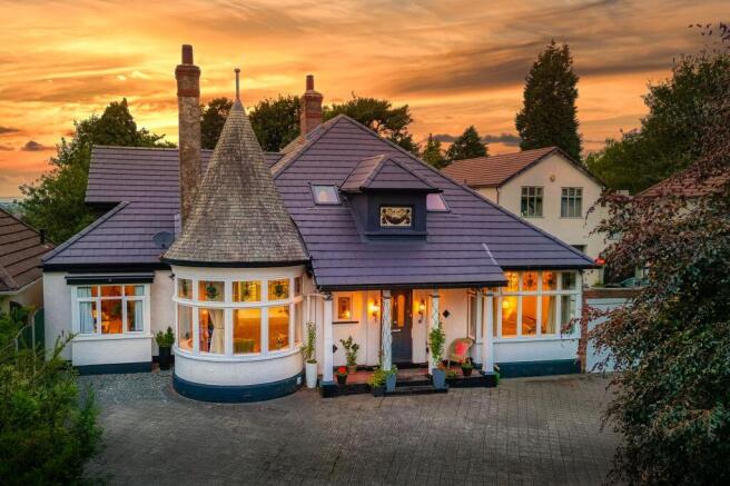 Hyde Road, Woodley, Stockport