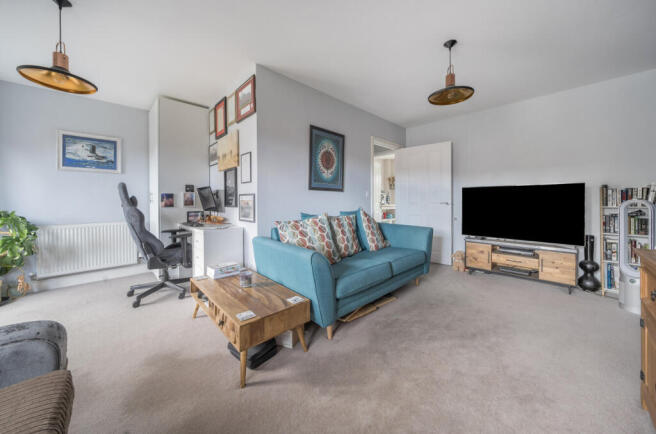 1350425-8-68c3281...