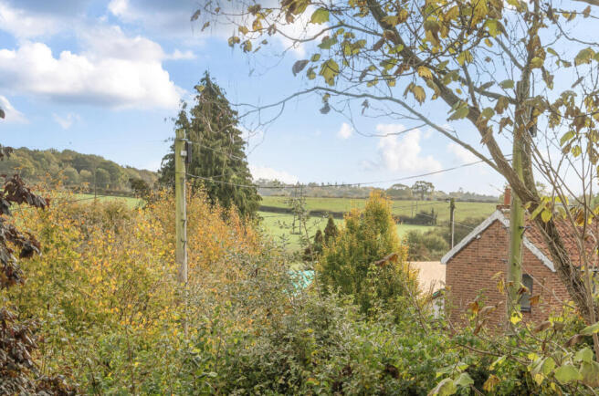 1365356-18-68f903...