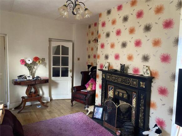 Lounge 1