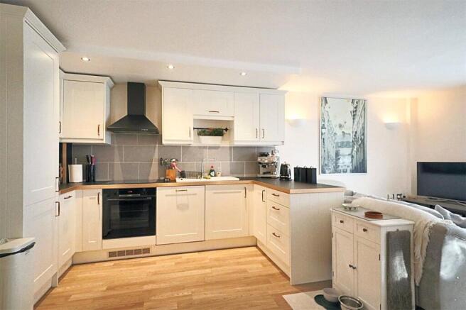 Kitchen/Lounge