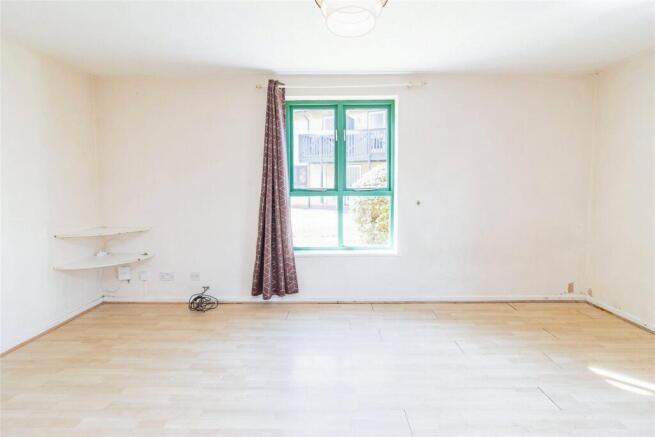 Lounge/Bedroom