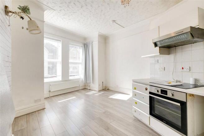Kitchen/Living Area